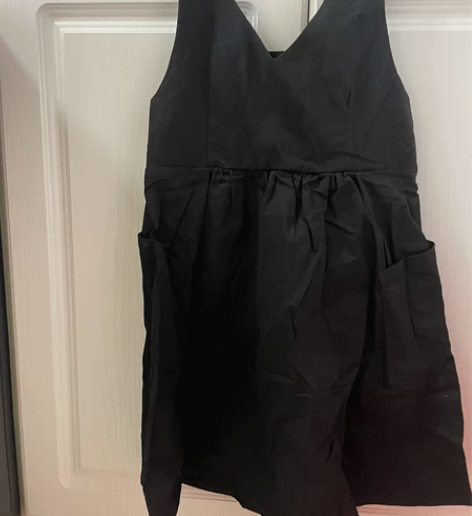 全新背带裙,拍的不好,穿上超级洋气尺码13...