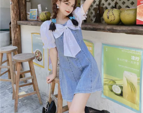 M码全新 辣妹牛仔拼接连衣裙女夏季2021...