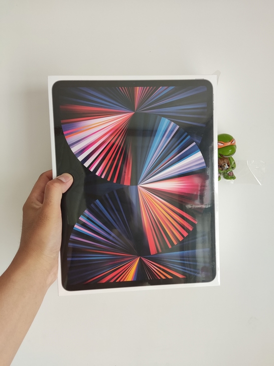 2021款12.9寸256g 蜂窝版 韩版...