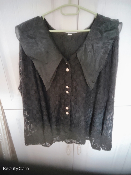 黑色蕾丝衫,5xl,穿到190斤左右,