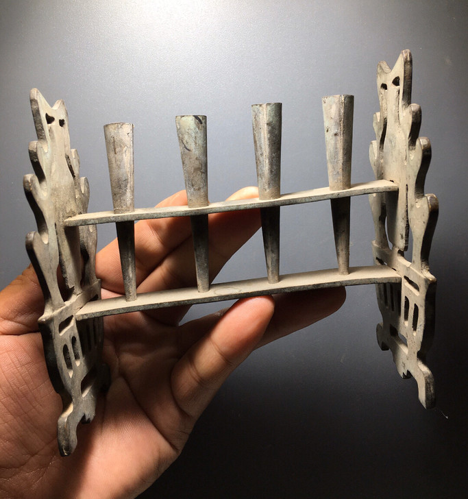 清代文房毛笔插造型独特,两边花篮形,长12...