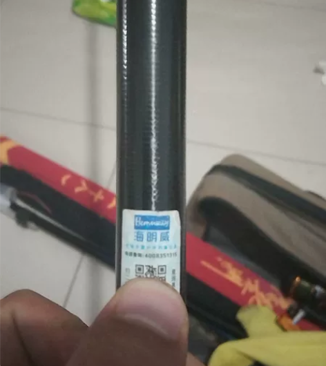 海明威，龙门飞甲，几乎全新，6.3。钓了两...