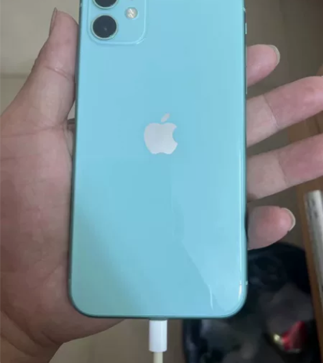 iPhone 11 国行 64g 全原带面...