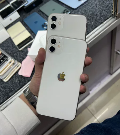 苹果11 128g国行 双卡双待 纯原装无...