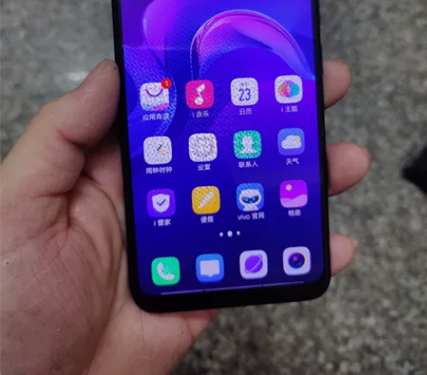vivo   y93s    极光蓝 内存...