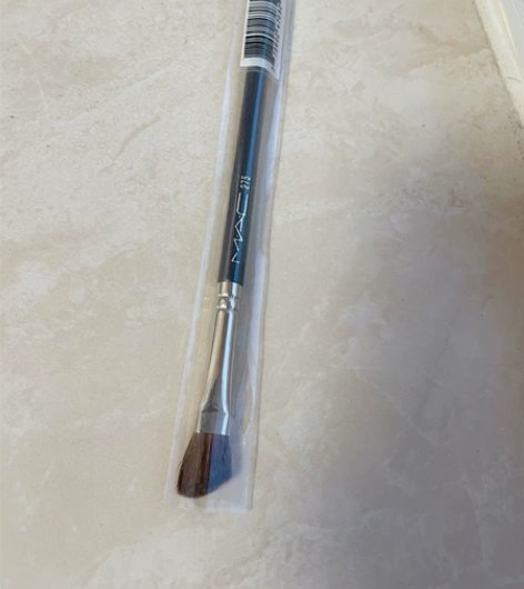 mac275鼻影刷眼影刷 全新斜角晕染刷，...