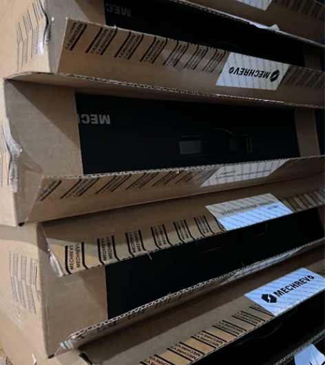 机械革命 z3pro  原装包装盒 带说明...