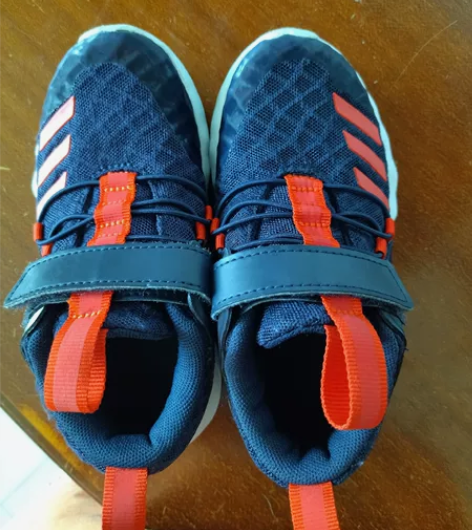 10k，28码，阿迪，运动鞋，鞋垫长17....