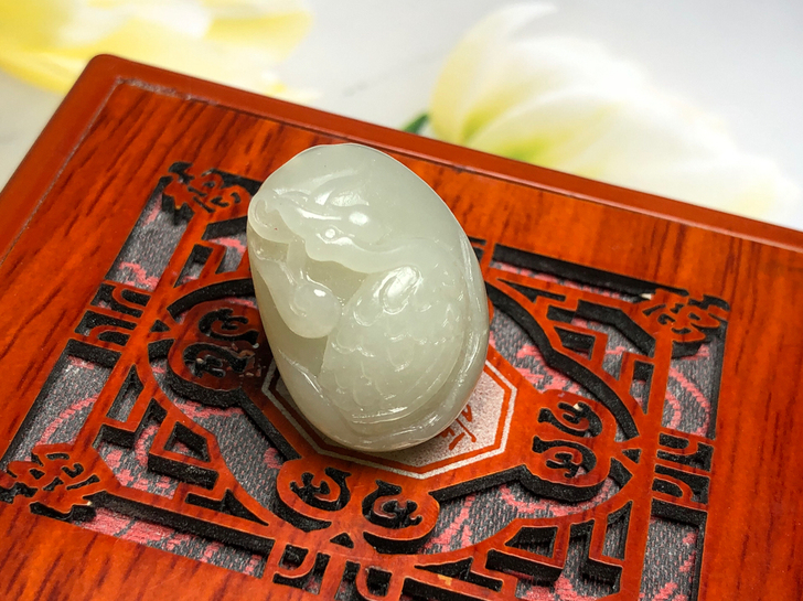 和田玉青白玉鹤衔灵芝挂件,尺寸2.8##a...