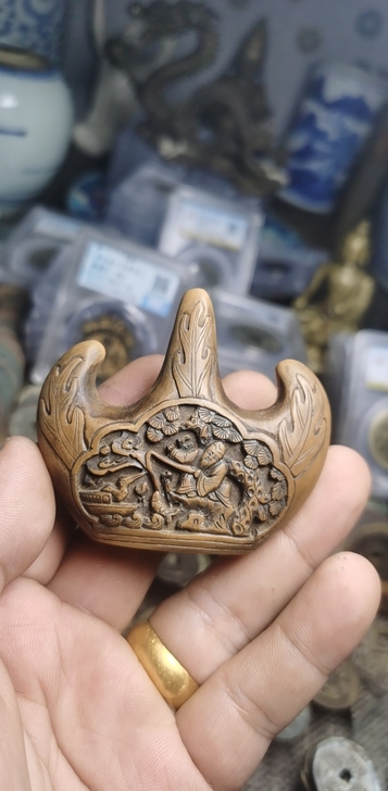 黄杨木手雕人物毛笔架，感觉5.6.7的东西...