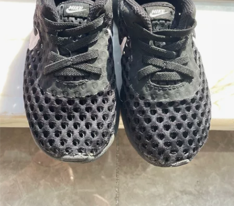 耐克网鞋9c,15cm,正品 这双很新,只...
