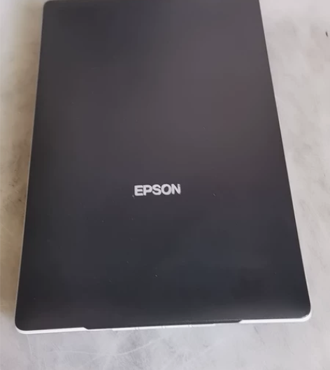 爱普生v19扫描仪，usb线供电，小巧不占...