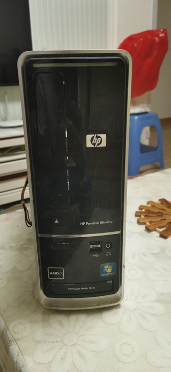 惠普主机，装上内存和硬盘就可以用，都是好的...