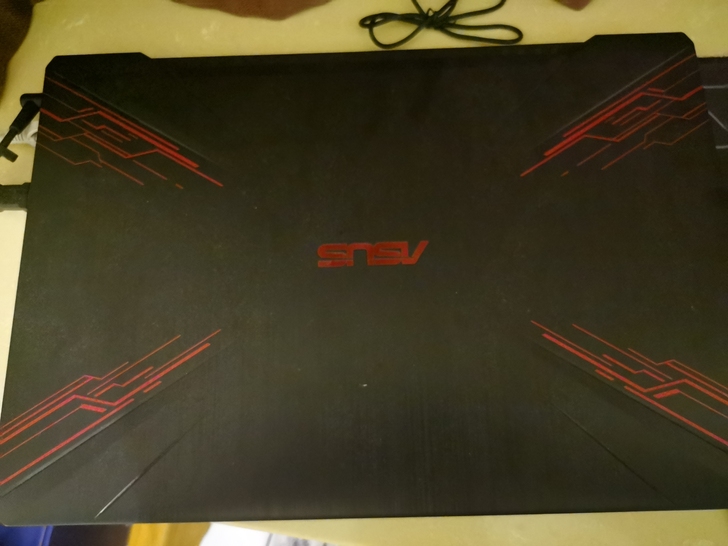 华硕飞行堡垒5，i5八代处理器，1050t...