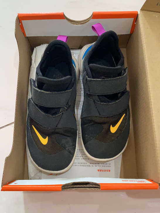 nike夏季运动鞋