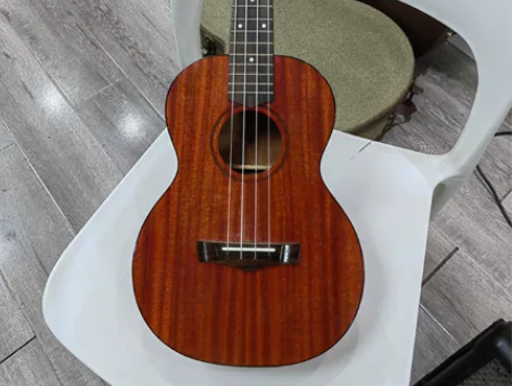 九成新26寸尤克里里，小孩买了没学了！ 感...