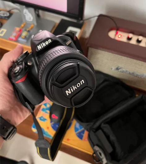 尼康d3100单反相机，配套头18-55m...