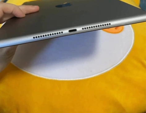 急卖！iPad 2020款第八代，10.2...