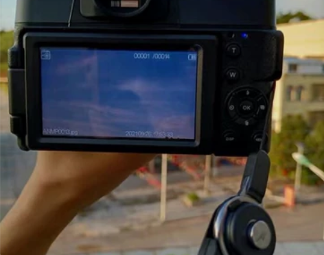 【低价处理】4k高清复古单反数码照相机微单...