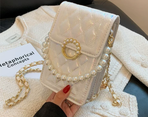 天彩翼飞 手机包 感兴趣的话点“我想要”和...