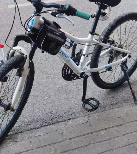 美利达儿童24寸自行车，8成新，车况完美！...