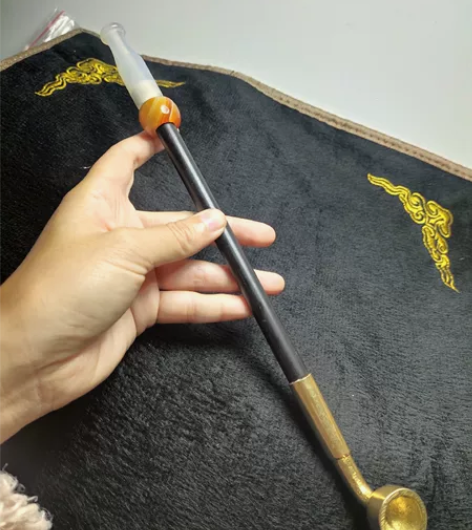 玛瑙烟袋一套长26公分,白玛瑙烟嘴+玛瑙烟...