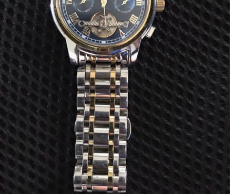 转手 欧利时男士机械手表 原价三百多,现在...