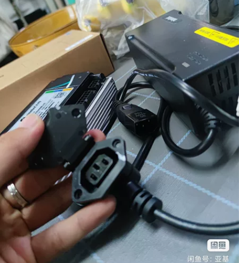九号n80c三件套,充电器控制器充电口一套...