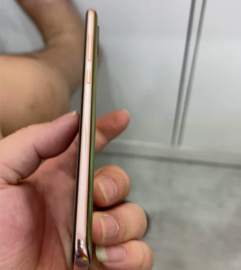 小米8 8+128。正常使用无任何问题 感...