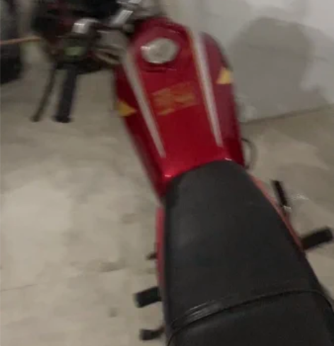 男装CG125两轮摩托车，省油，好用。刚换...