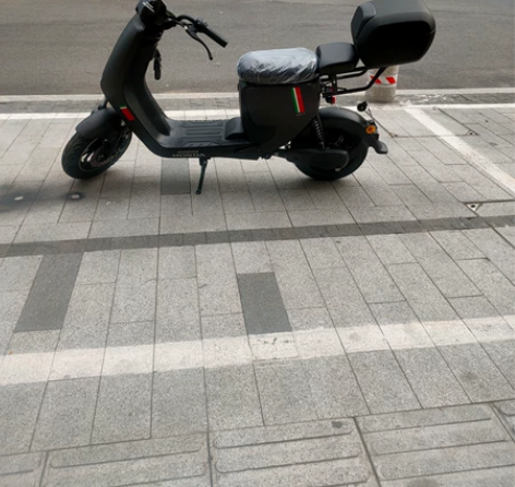 全新新大洲本田电动车哦，官方价格哦 感兴趣...