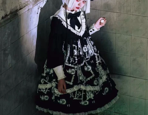 甜心贩售机 狼侦探 穿了三次 洗一 飞机盒...