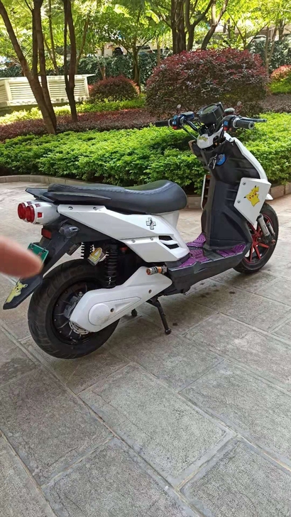 72伏精品巨龙，电盟电动，成色九成新，配静...