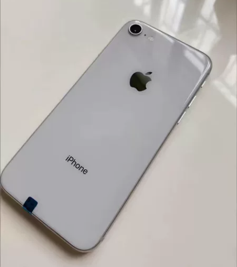 低价出售 苹果8白色 64g无指纹有前后摄...