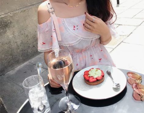 ?柒柒家 气质长款法式雪纺吊带仙女裙宽松印...