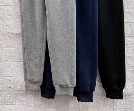 全新厂家直销女加绒运动裤，最大穿到160斤...