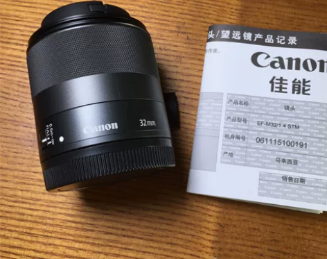 佳能 Canon 32 f1.4 stm ...