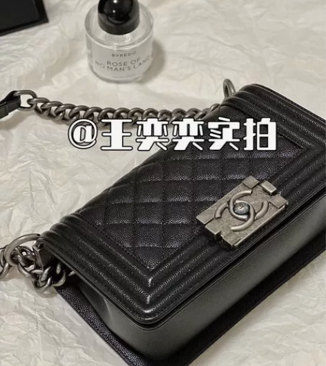 Leboy黑色牛皮银扣小号链条包～ 小号很...