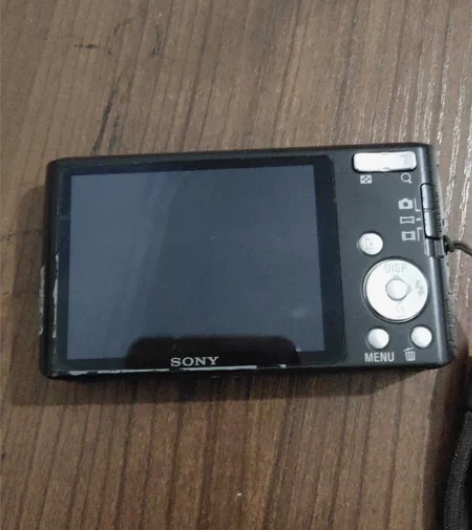 索尼DSC-w610 相机，成色如图，功能...