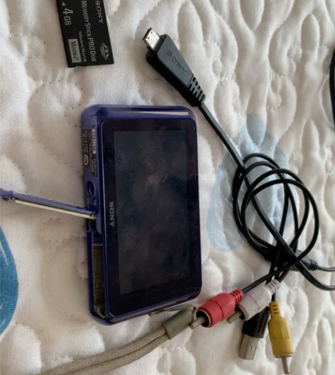 索尼数码相机DSC T110，成色好，原装...