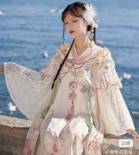 收七月夕汉服,绝版未绝版的都可以,尺码sm...