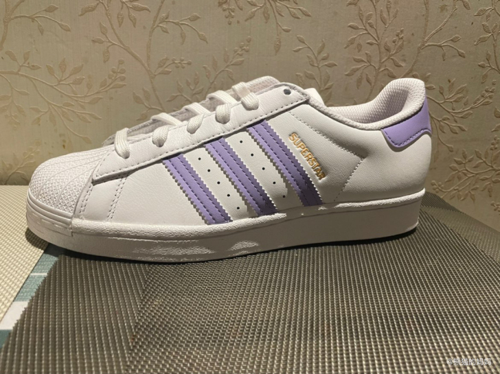 Adidas阿迪达斯贝壳头女鞋白紫色