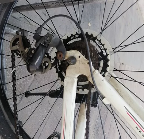 出售二手美利达勇士600一辆，铝合金车架2...