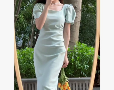 【55价】黑色褶皱法式方领泡泡袖短袖连衣裙...