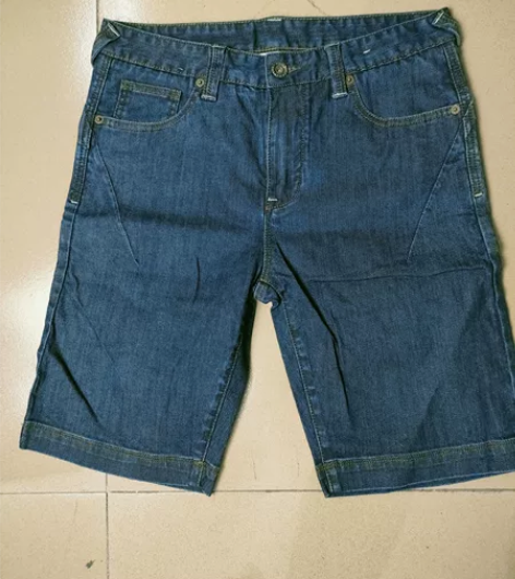 品牌牛仔短裤 感兴趣的话点“我想要”和我私...