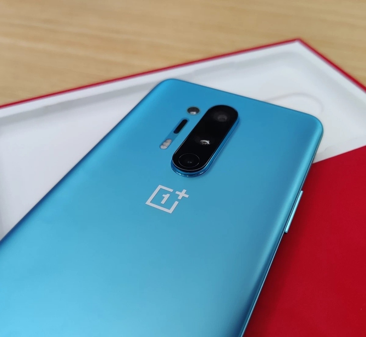 一加8 pro，oneplus，12+25...
