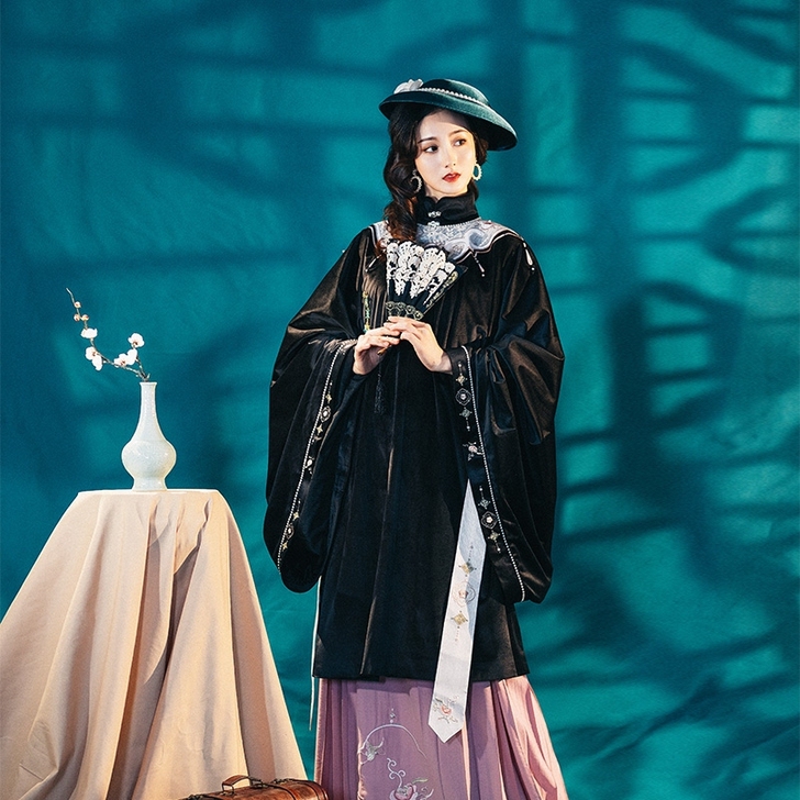 池夏 徽韵兰心:墨涧花改良汉服明制立领斜襟...