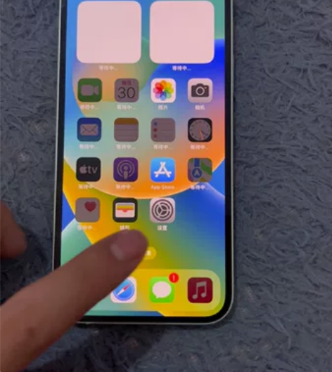 苹果12绿色国行64G 全原装  功能完好...