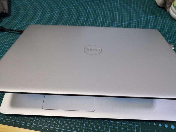 2021年6月底买的戴尔灵越3501  刚...