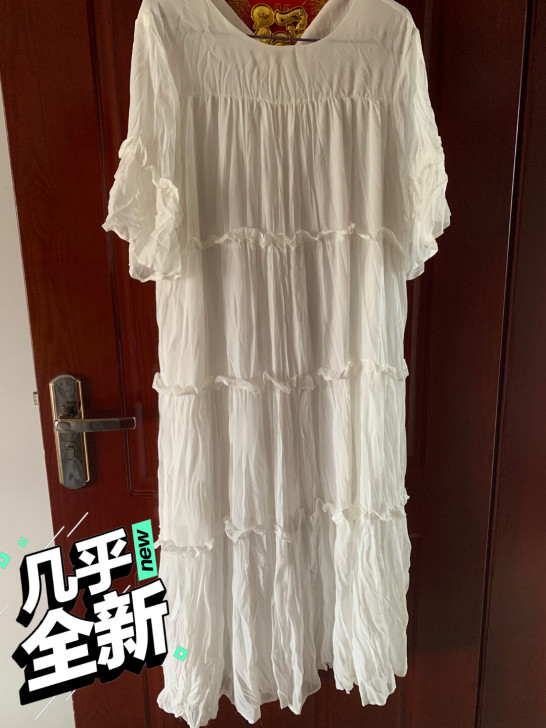 雪纺连衣裙